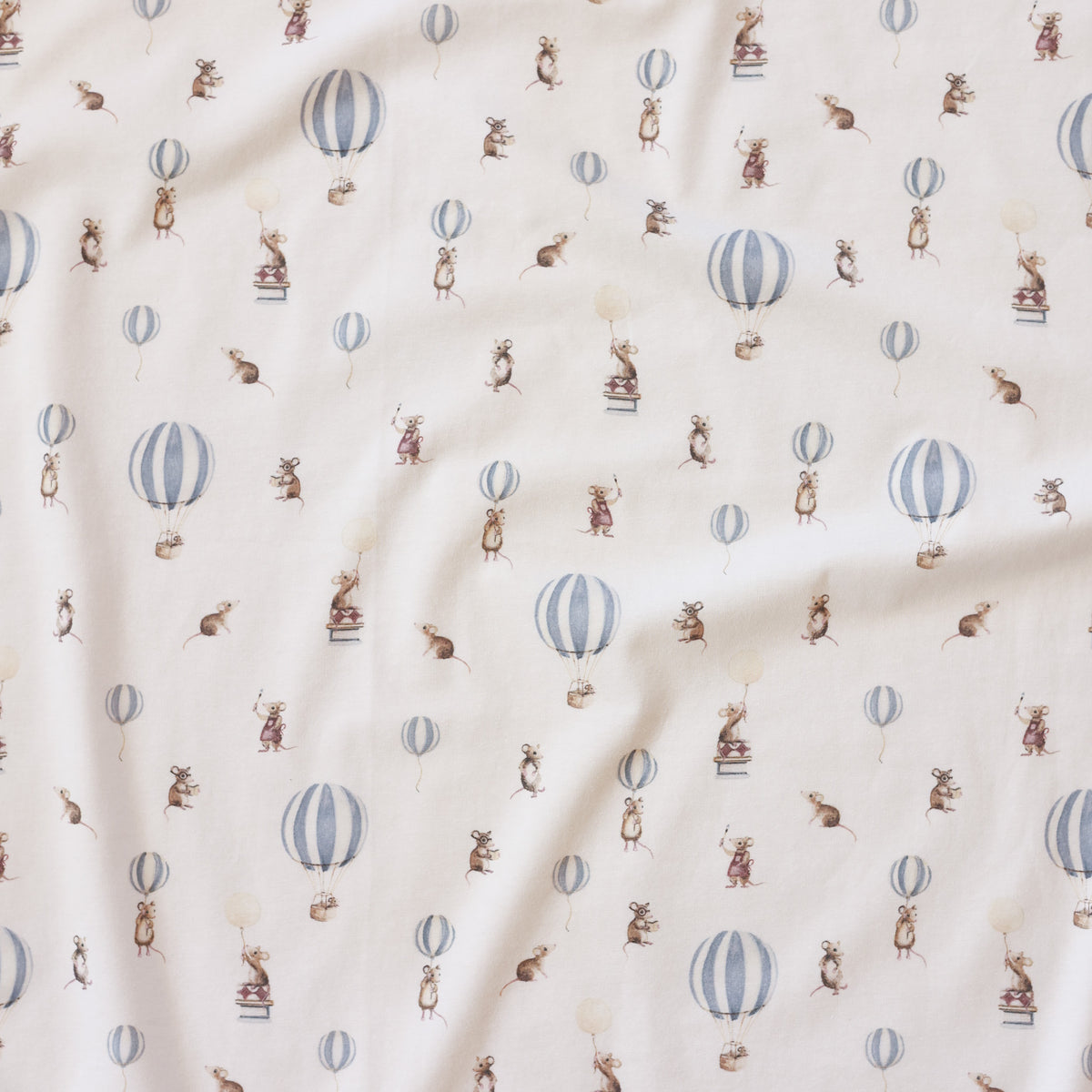 Fledge & Thread Stretch Swaddle Wrap (Mouse & Air Balloon)