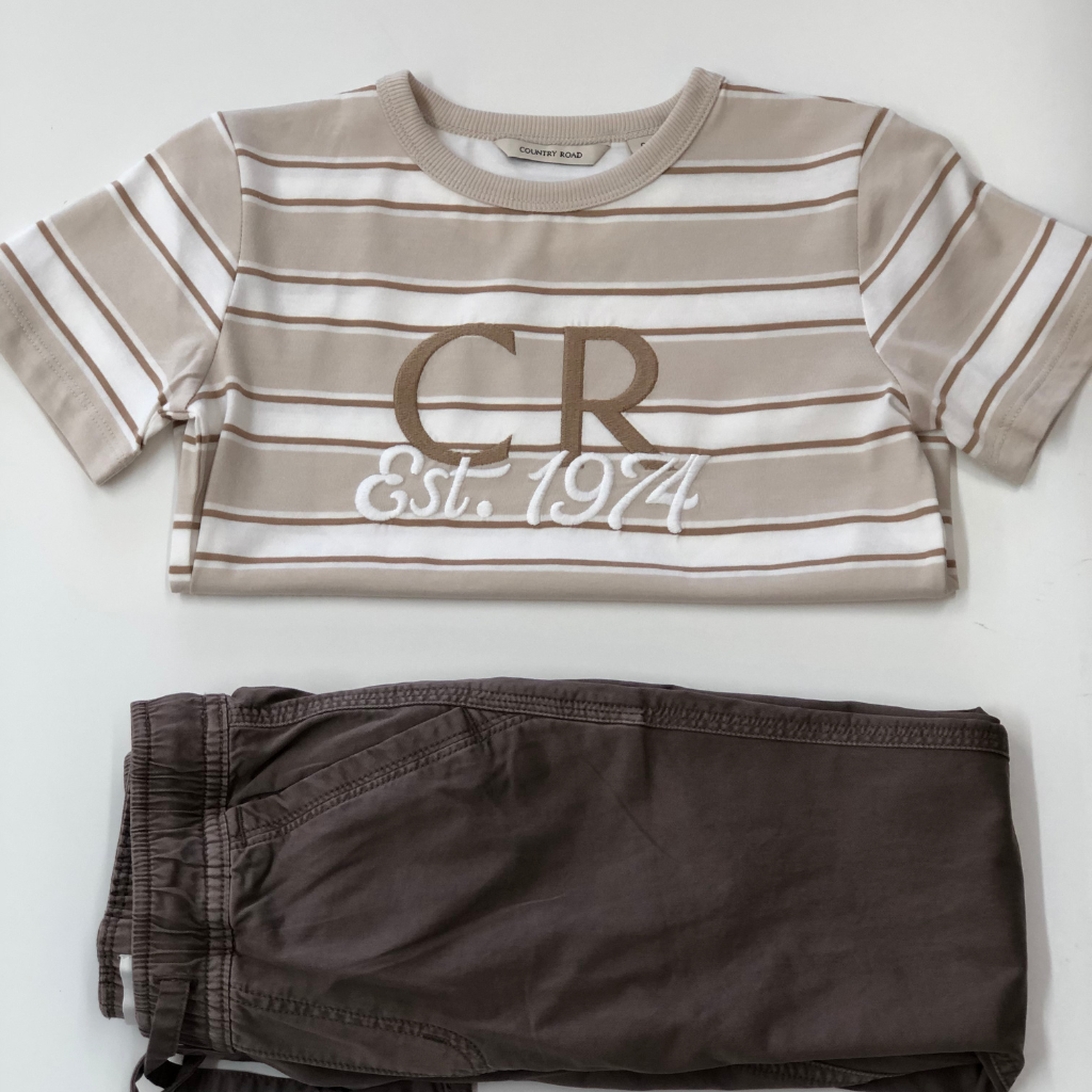country road boys logo tee