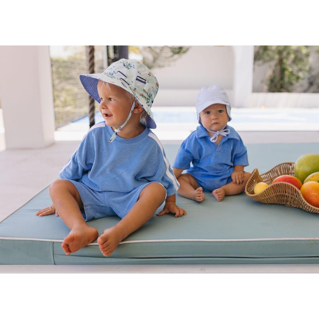 Acorn Wide Brim Bucket Sun Hat (Beep Beep)