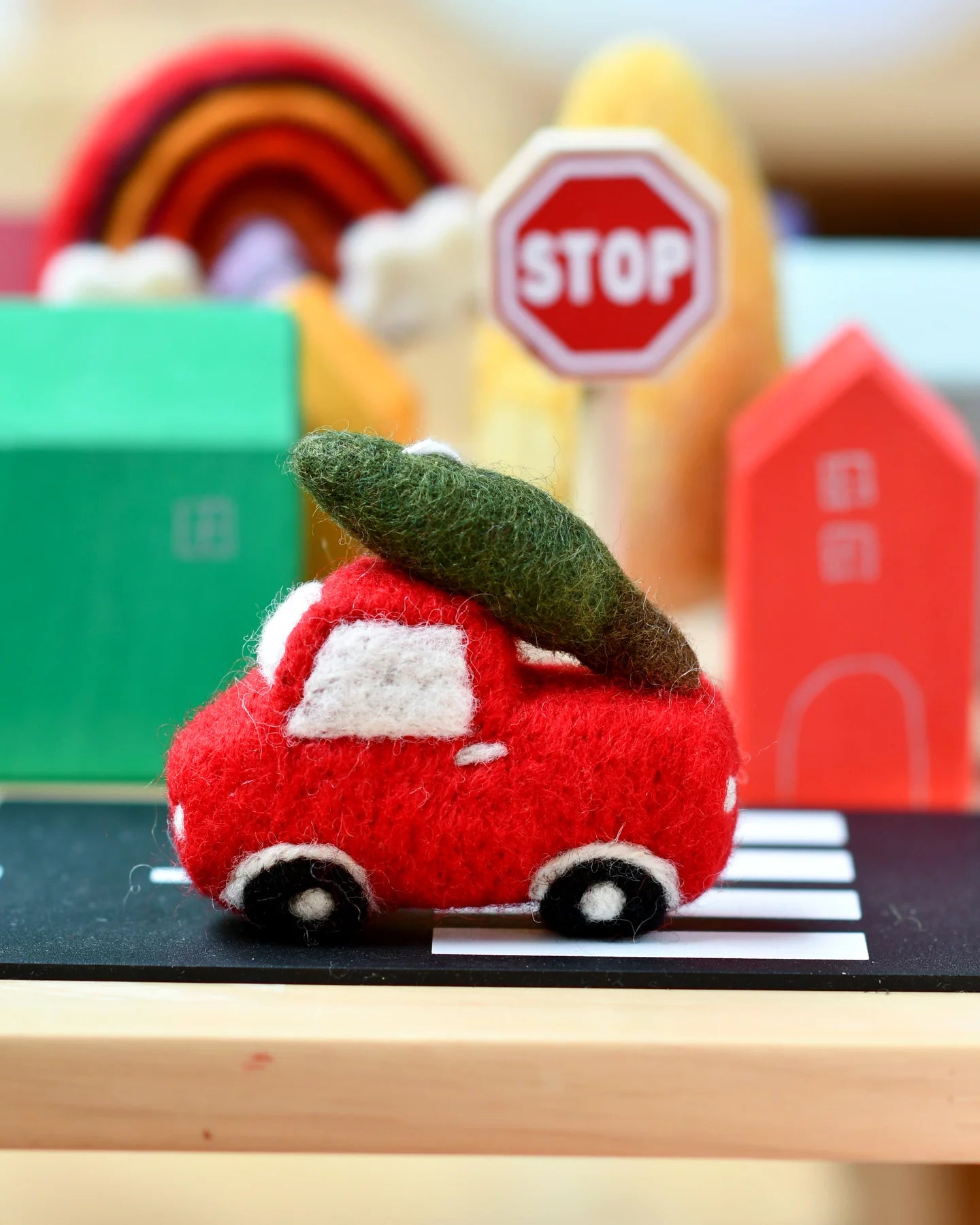 Tara Treasures Felt Christmas Truck and Tree Toy