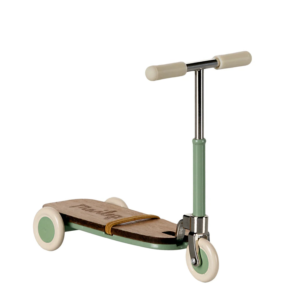 Maileg Kick Board Scooter Mouse (Mint)