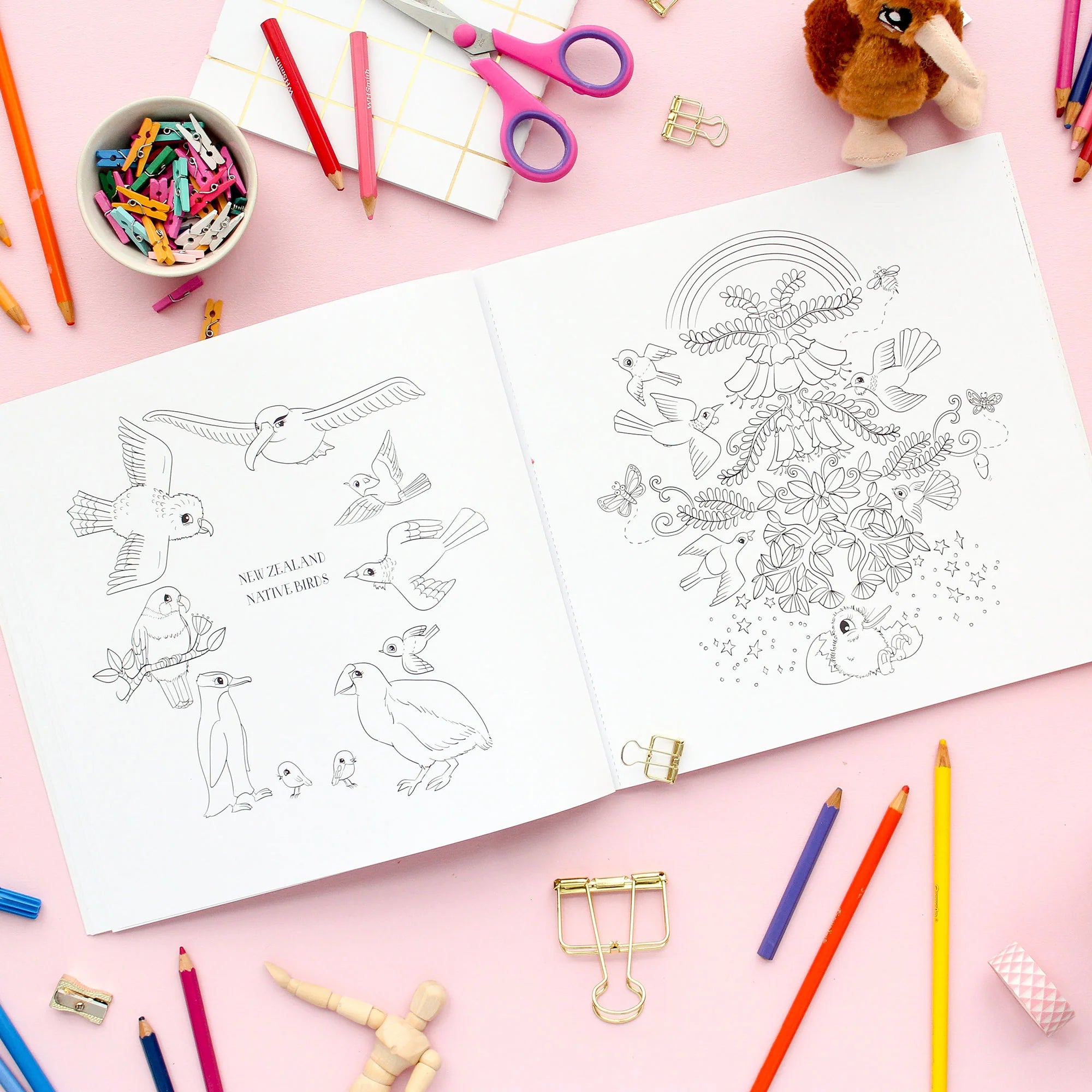 Kuwi's Creative Colouring Book