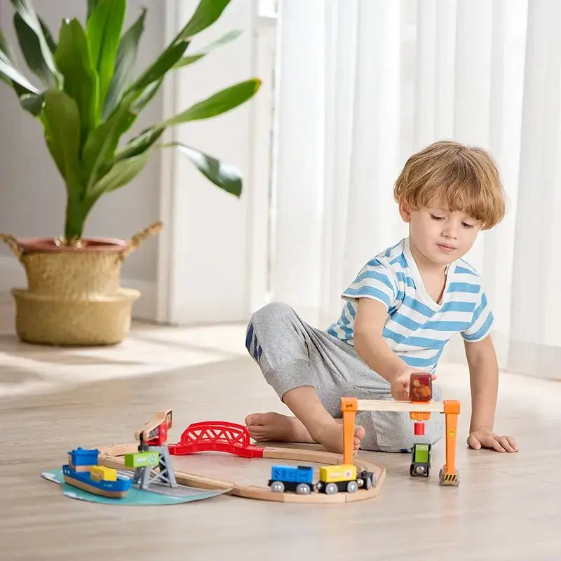 Hape Train Lift & Load Harbour Set