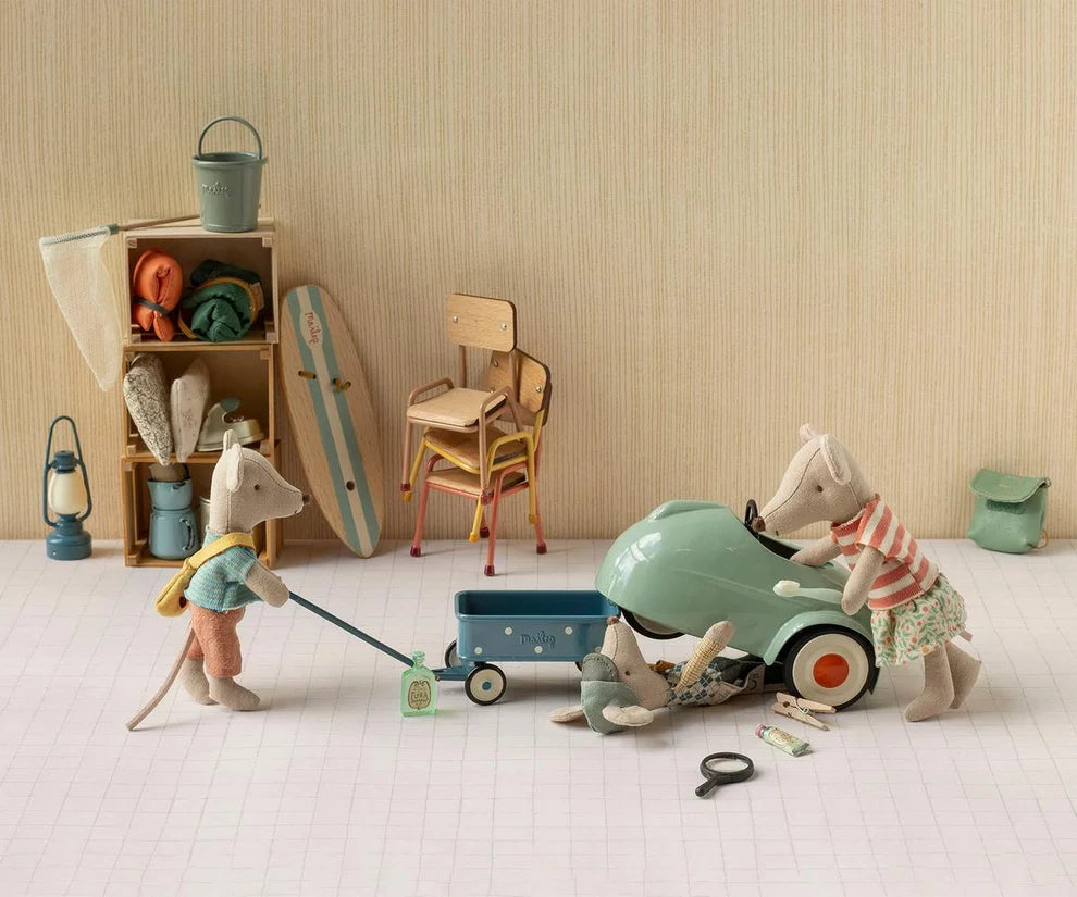 Maileg Mouse Car (Light Mint)