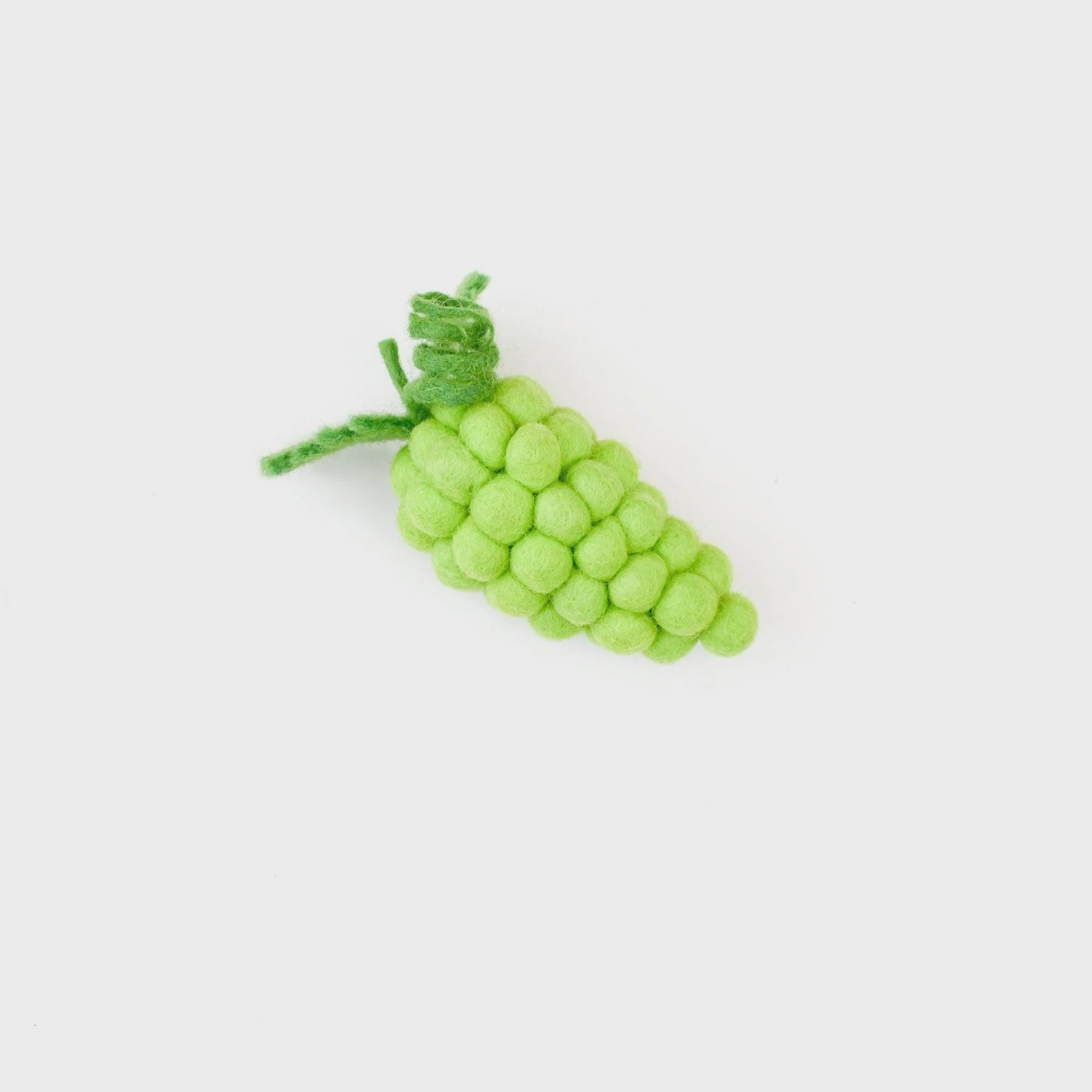 Tara Treasures Felt White Grapes