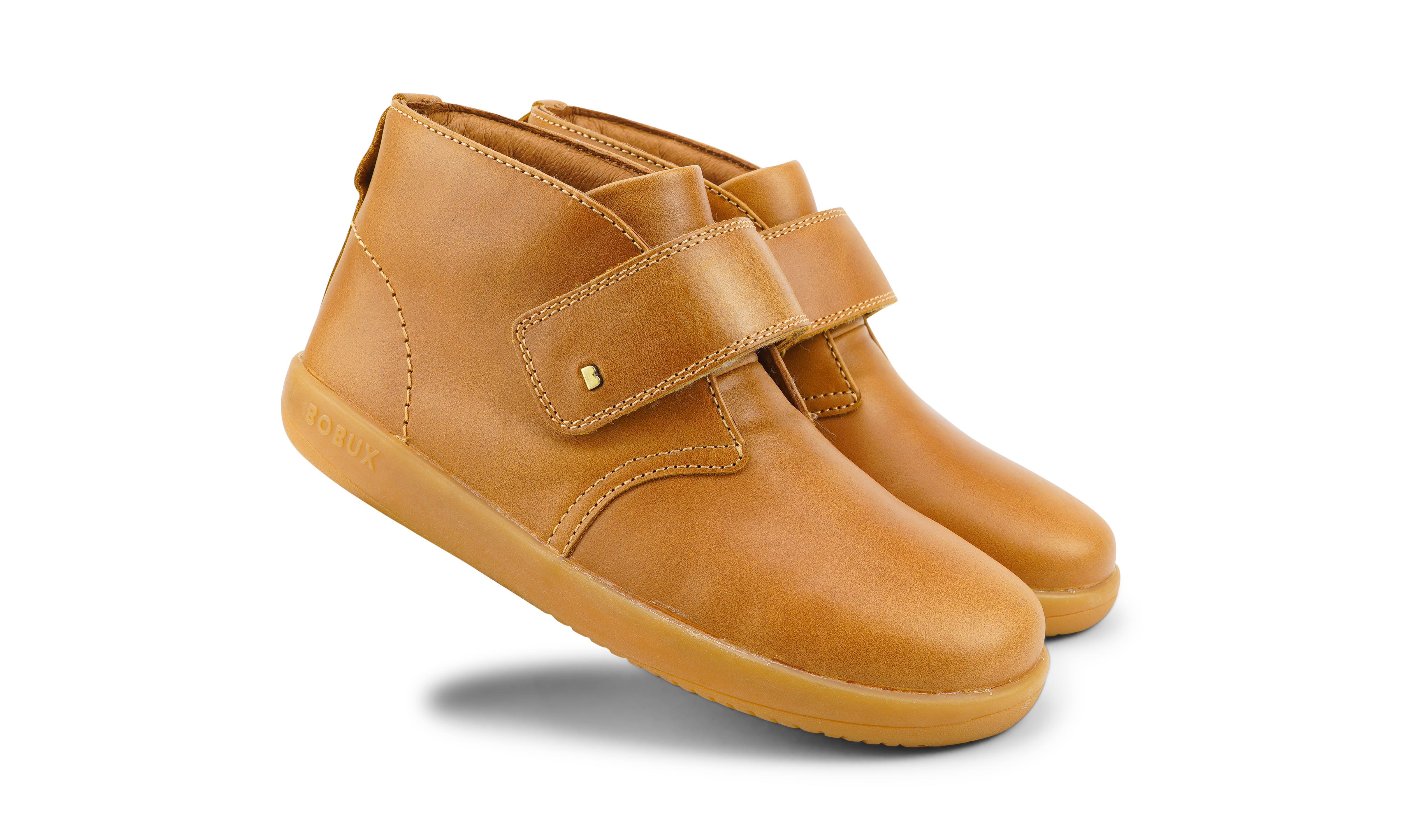 bobux kid plus desert boot in quickdry caramel