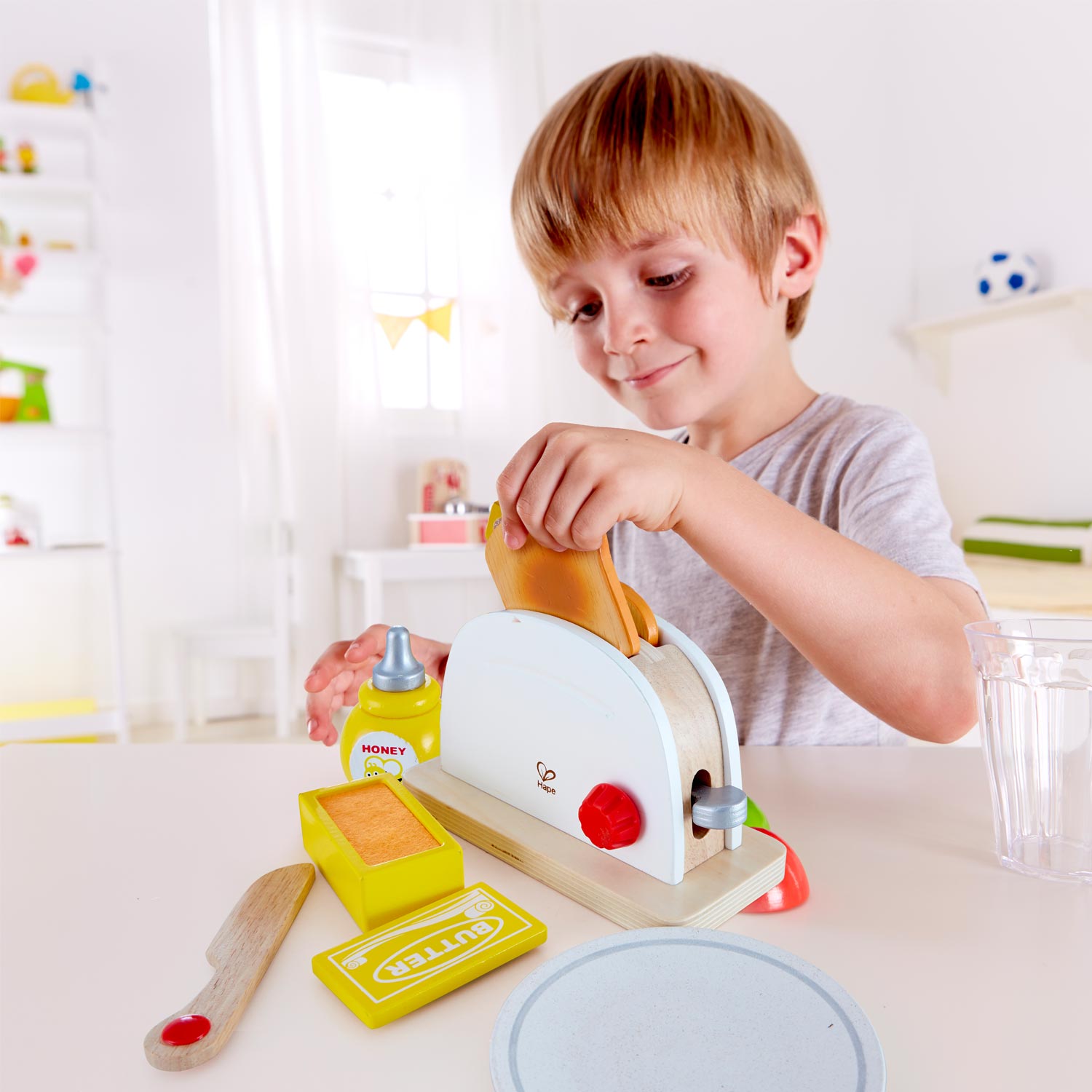hape pop up toaster set
