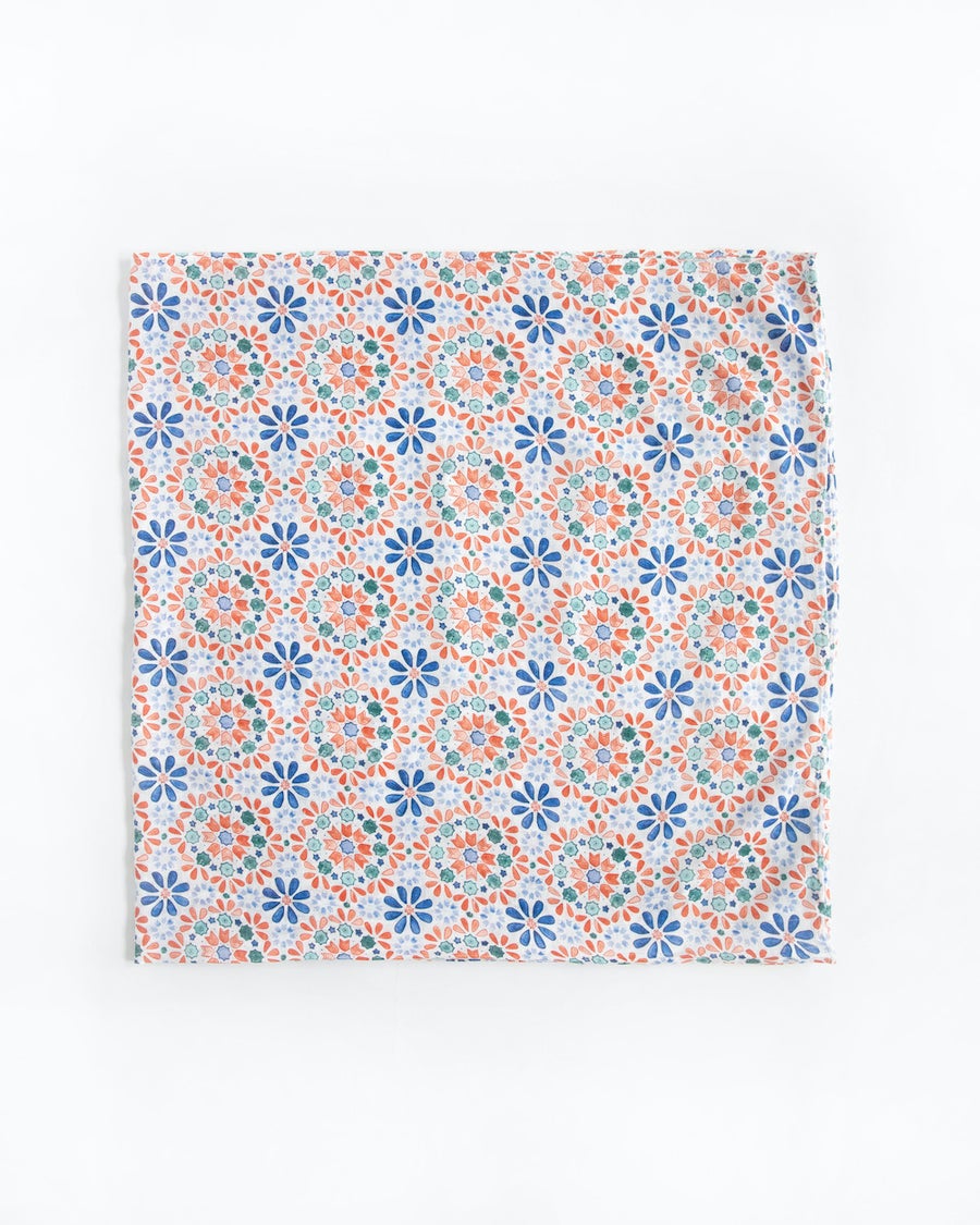 Little Unicorn Deluxe Muslin Swaddle (Kaleidoscope)
