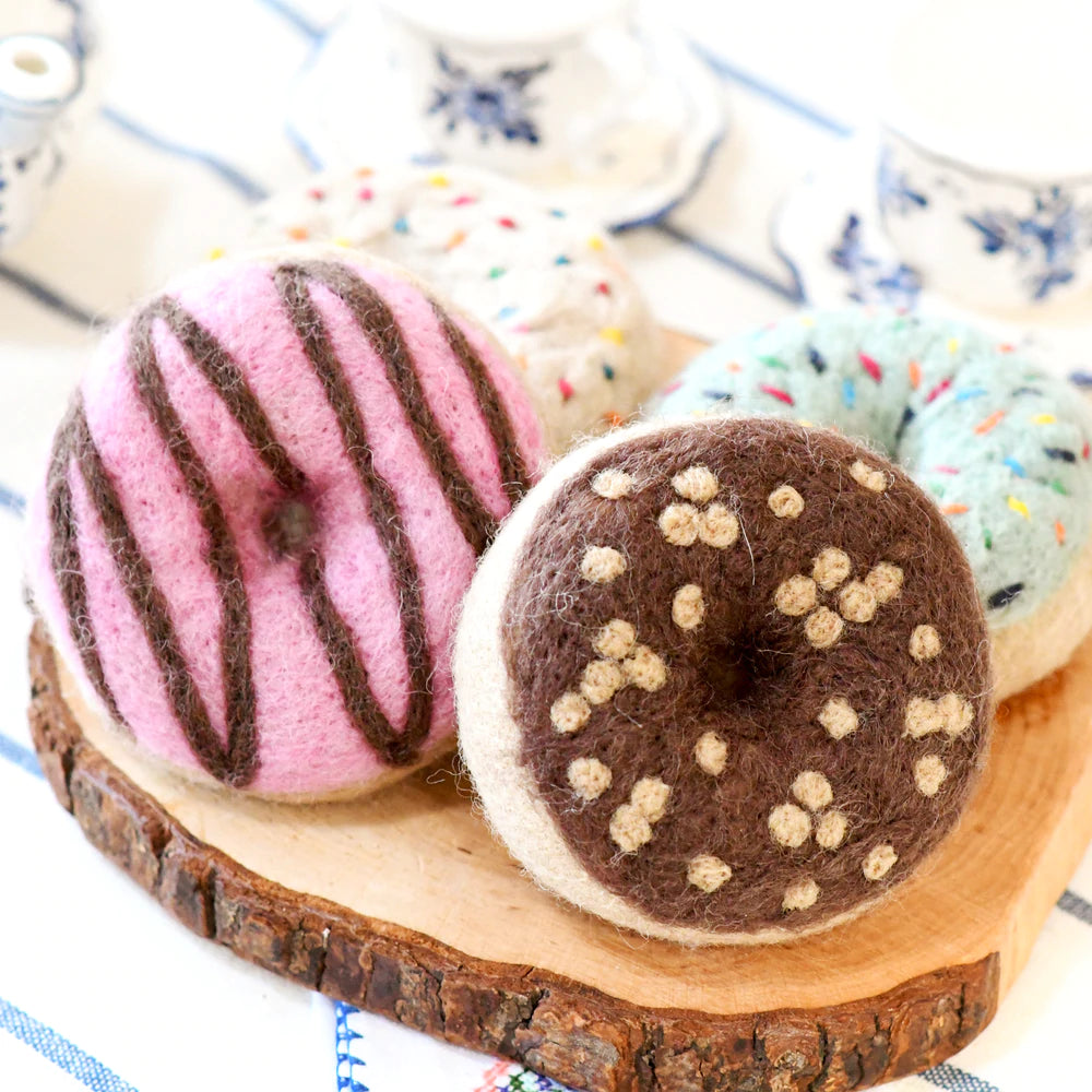 Tara Treasures Felt Doughnut (Chocolate Frosting & Nuts)