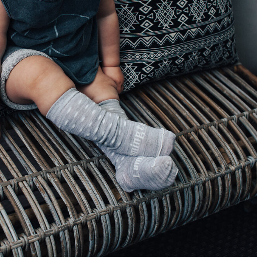 lamington merino socks in snowflake
