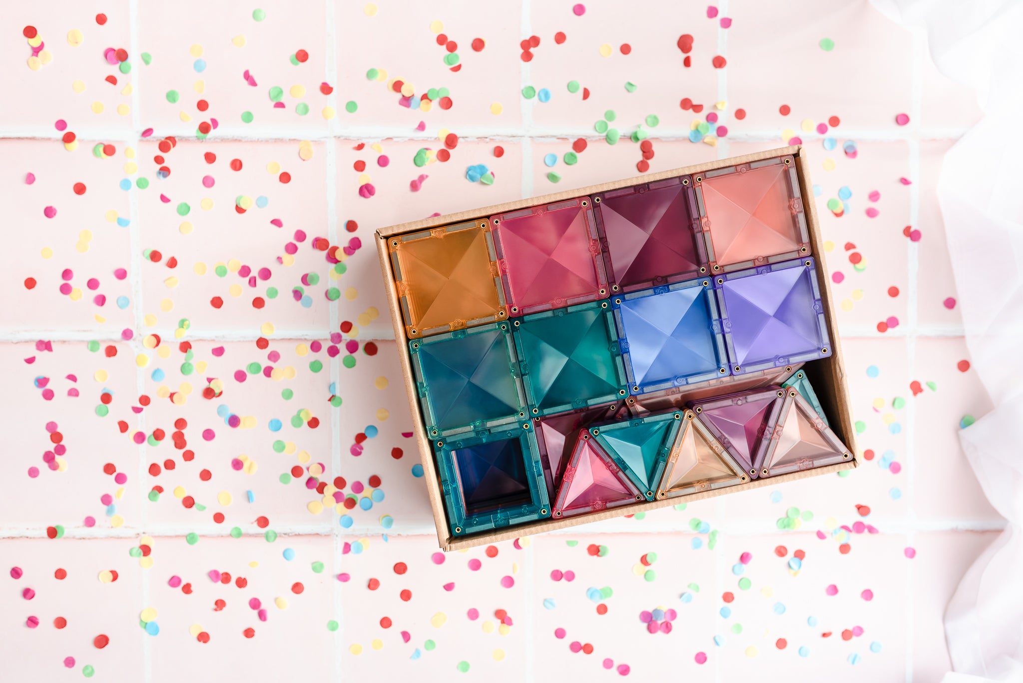Connetix magnetic tiles 120 piece pastel pack