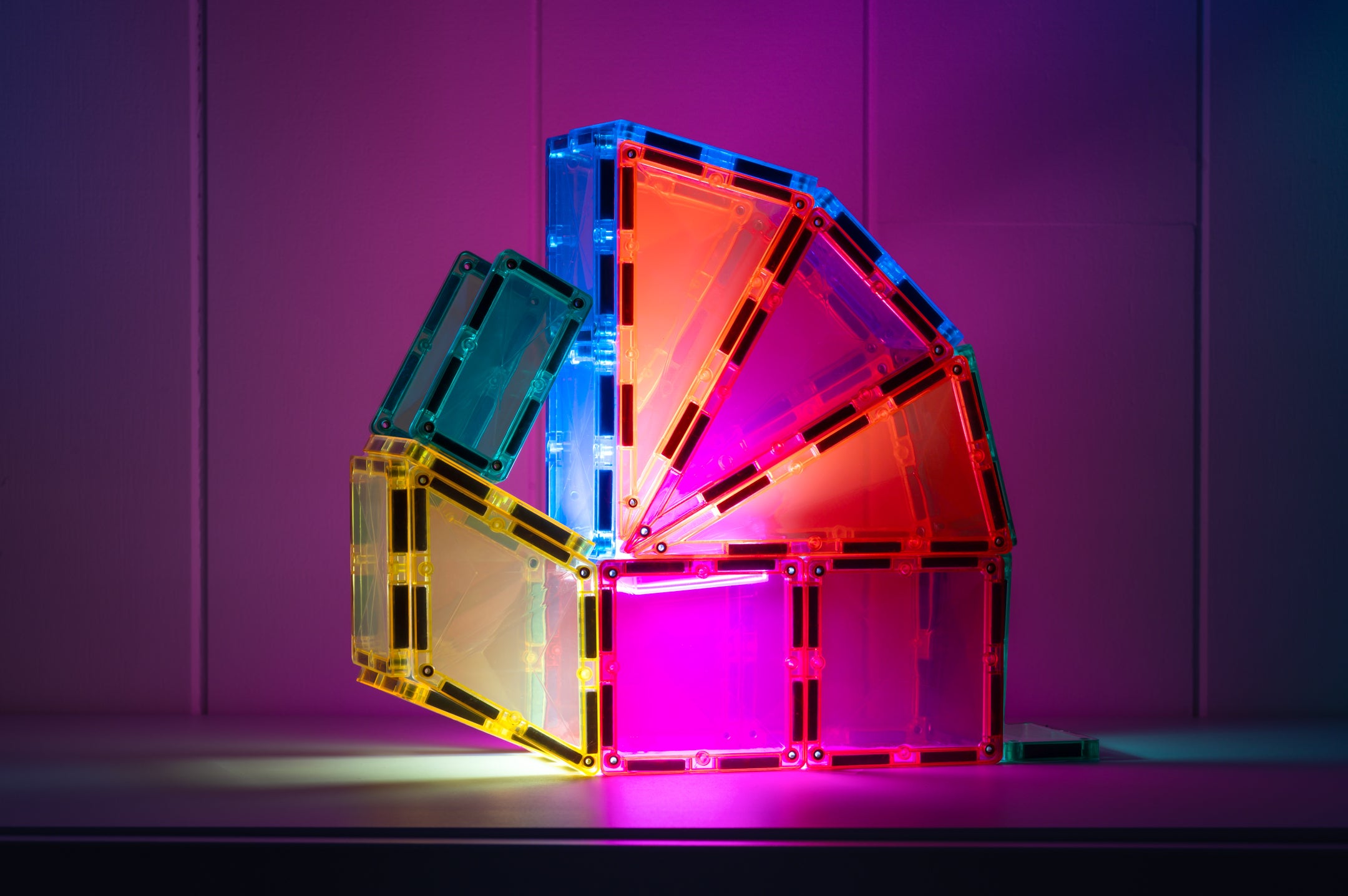 CONNETIX Magnetic Tiles 30 Piece Light Rocket Pack