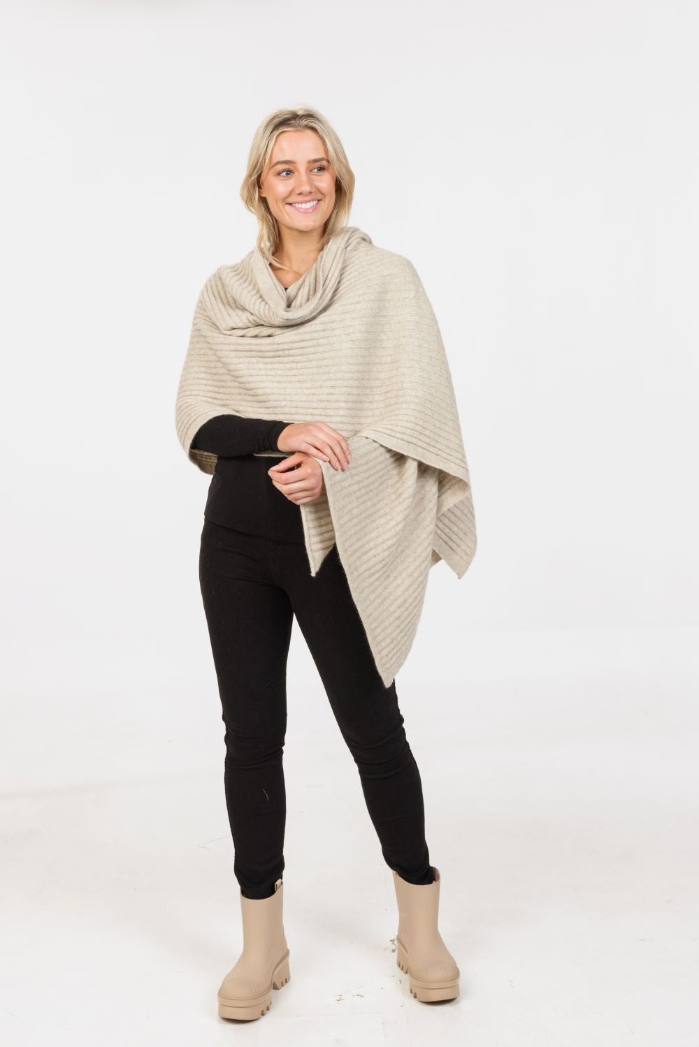 Merino & Possum Ribbed Wrap (Natural)
