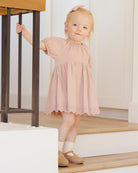 Quincy Mae