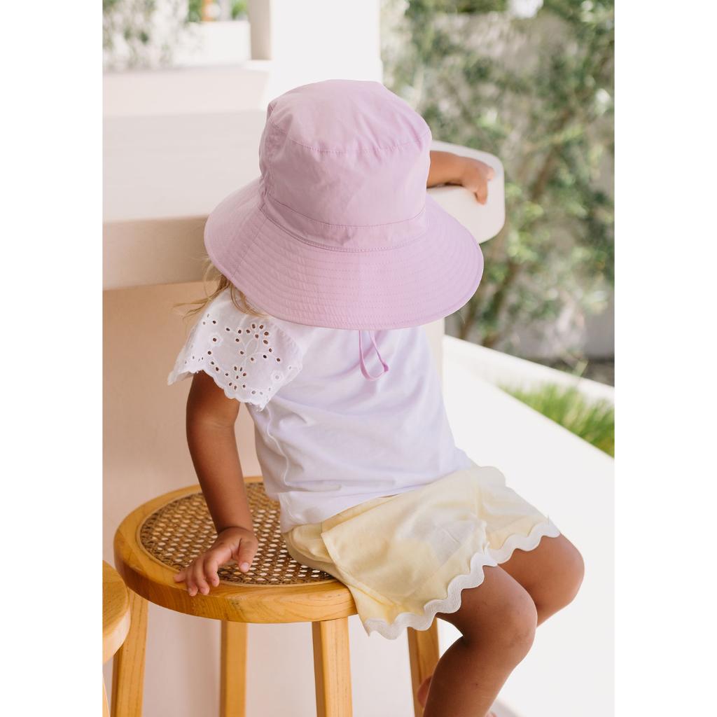 Acorn Wide Brim Bucket Sun Hat (Lilac)