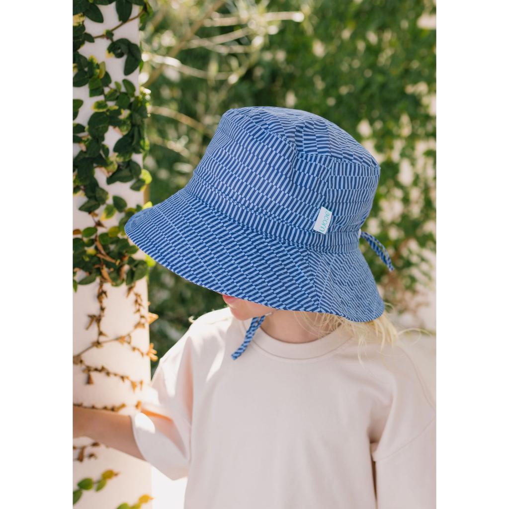 Acorn Wide Brim Bucket Sun Hat (Blue Horizon)