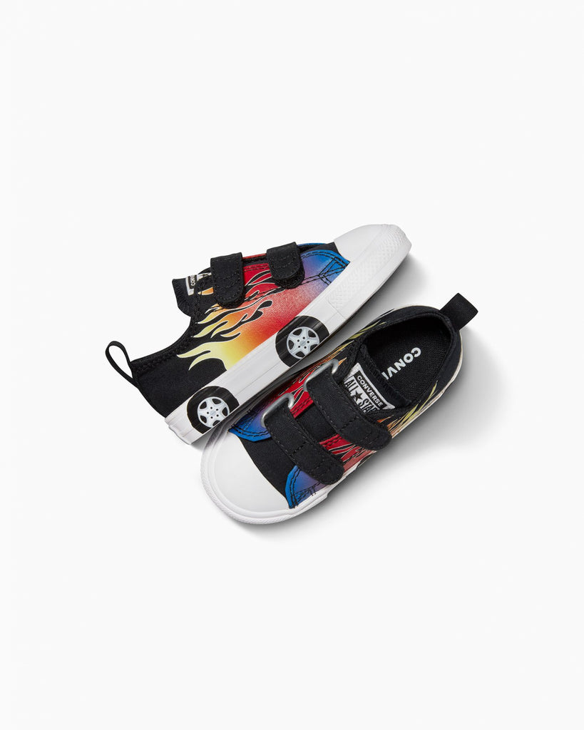 converse infant low cut canvas sneaker cars