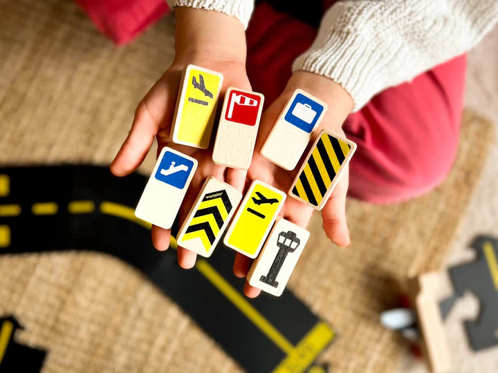 Waytoplay Airport Signs Set