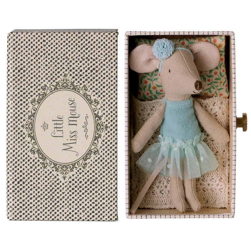 Maileg Little Sister Dance Mouse in Daybed