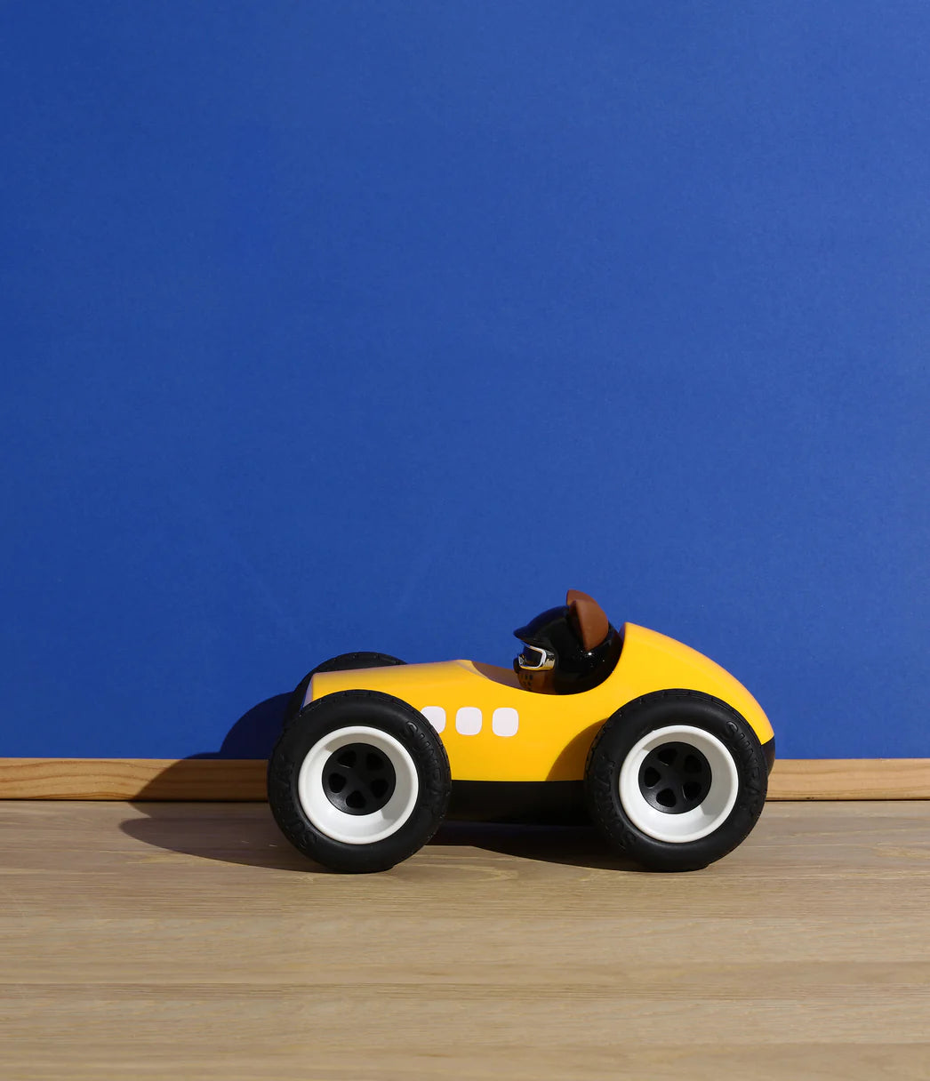 Playforever Egg Sunnysider Car (Yellow)