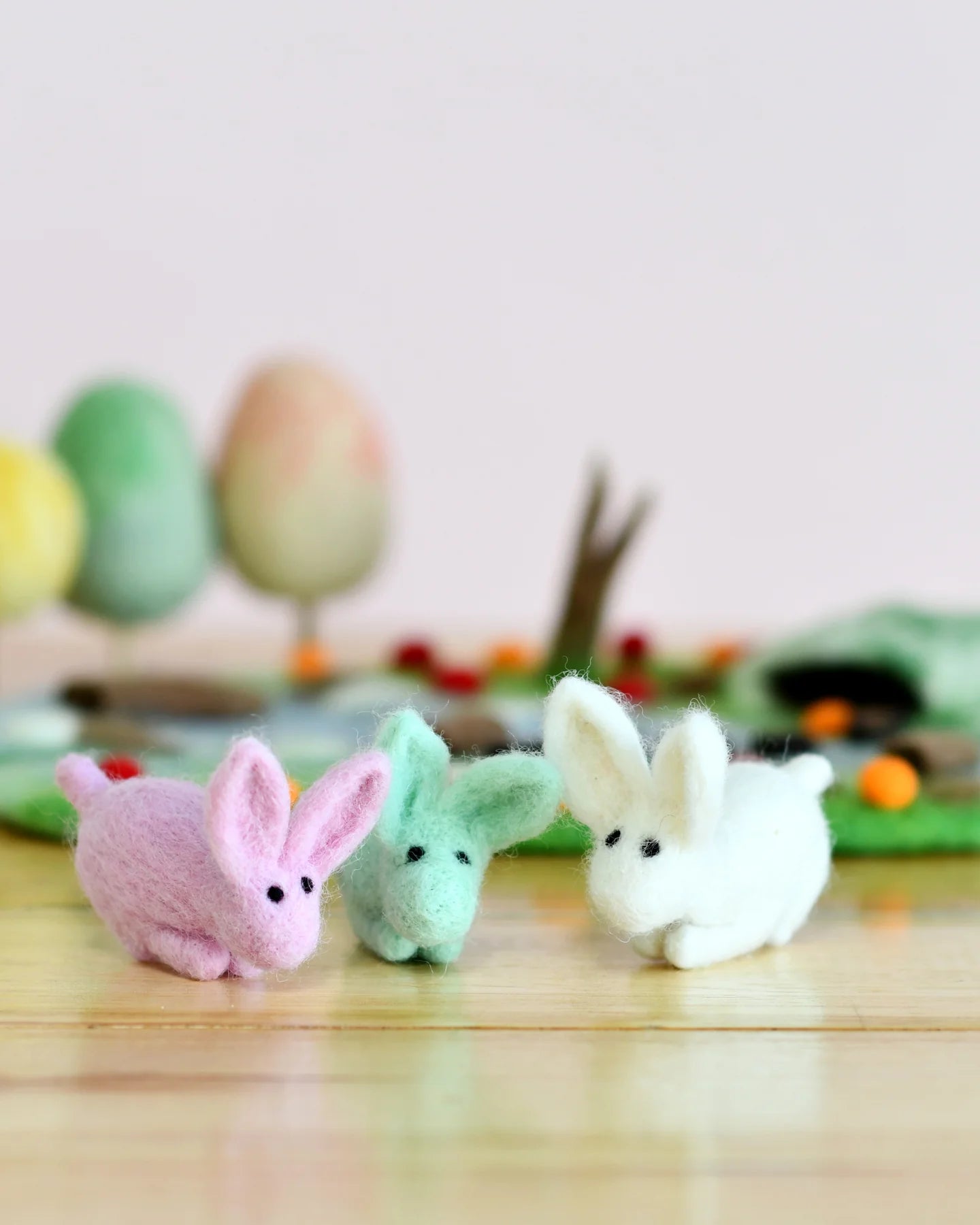 Tara Treasures Small Felt Rabbit (Pink)