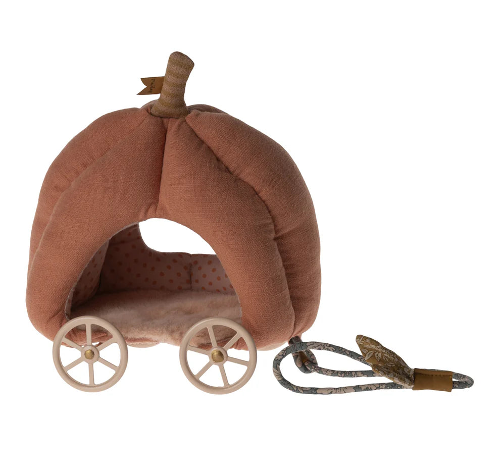 Maileg Pumpkin Carriage Mouse (Damaged Box)