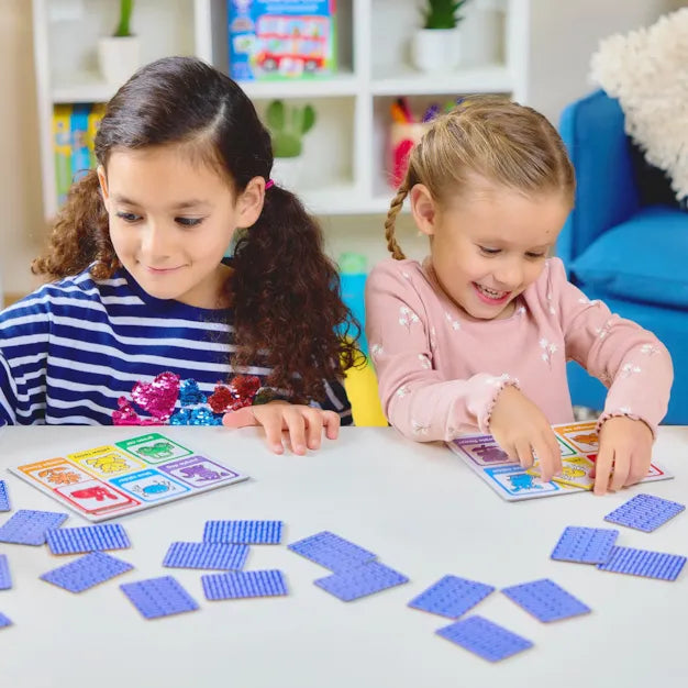 Orchard Toys Red Dog Blue Dog Game