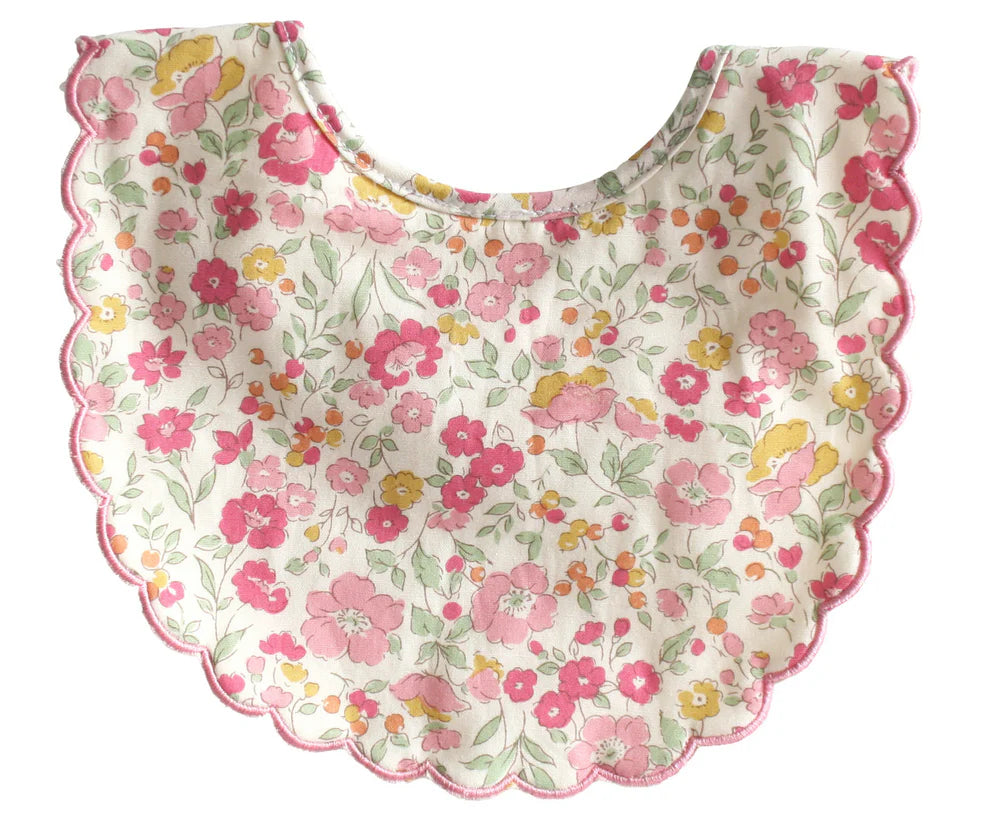 Alimrose Scallop Baby Bib (Rose Garden)