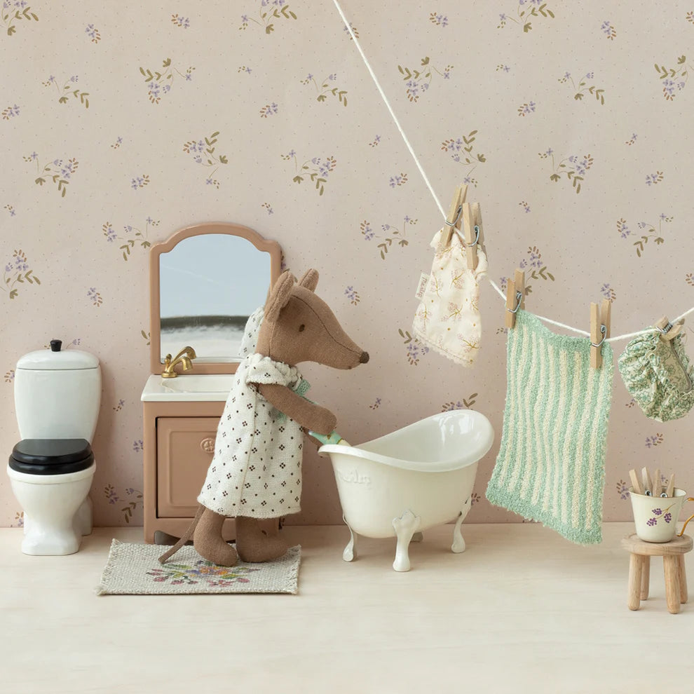 Maileg Sink Dresser Mouse (Dark Powder)