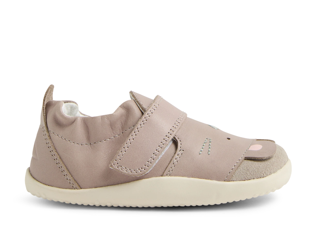 Bobux XP Squeaky (Taupe)