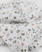Little Unicorn 3 Pack Cotton Muslin Swaddles (Garden Bees)