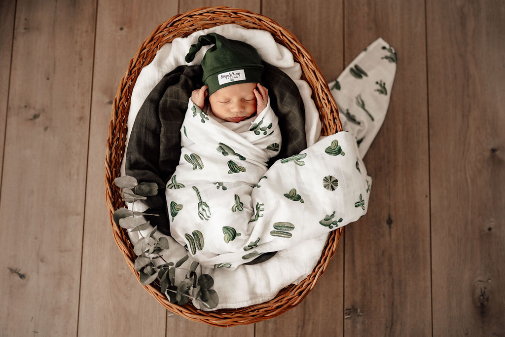 snuggle hunny kids organic cotton muslin wrap in cactus