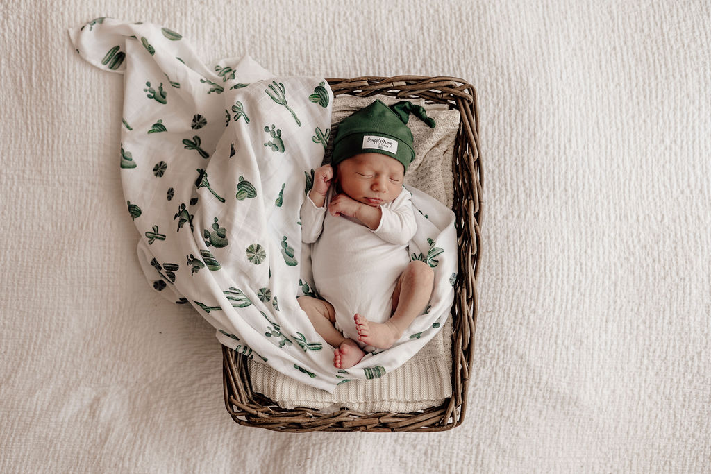 snuggle hunny kids organic cotton muslin wrap in cactus