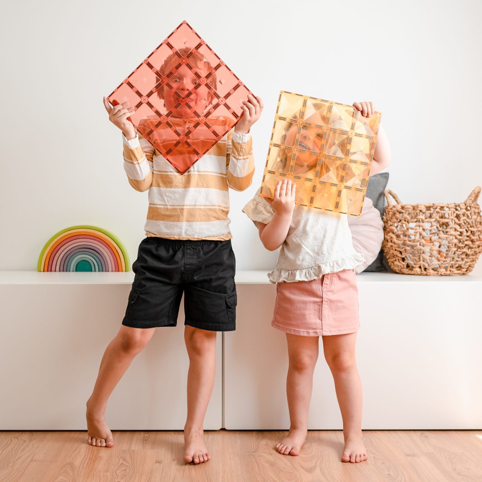 connetix magnetic tiles 2 piece  lemon & peach  base plate pack