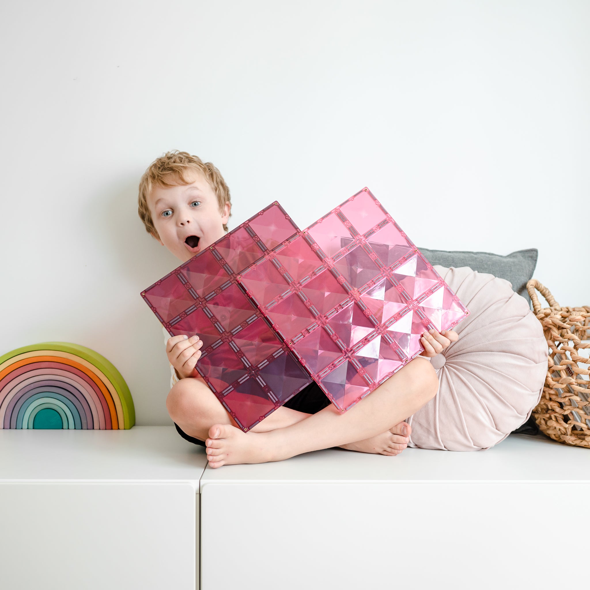 connetix magnetic tiles 2 piece  pink & berry  base plate pack