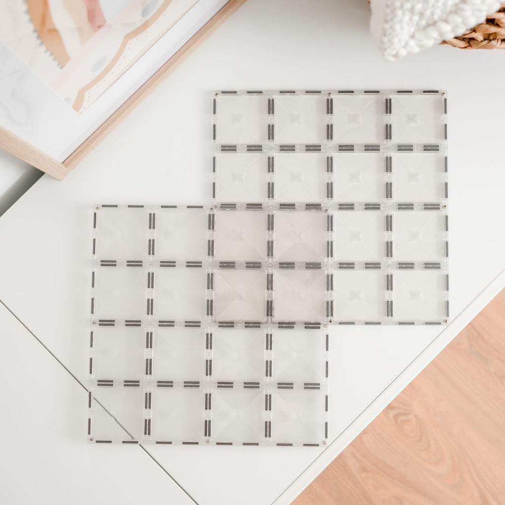 connetix magnetic tiles 2 piece  clear base plate pack