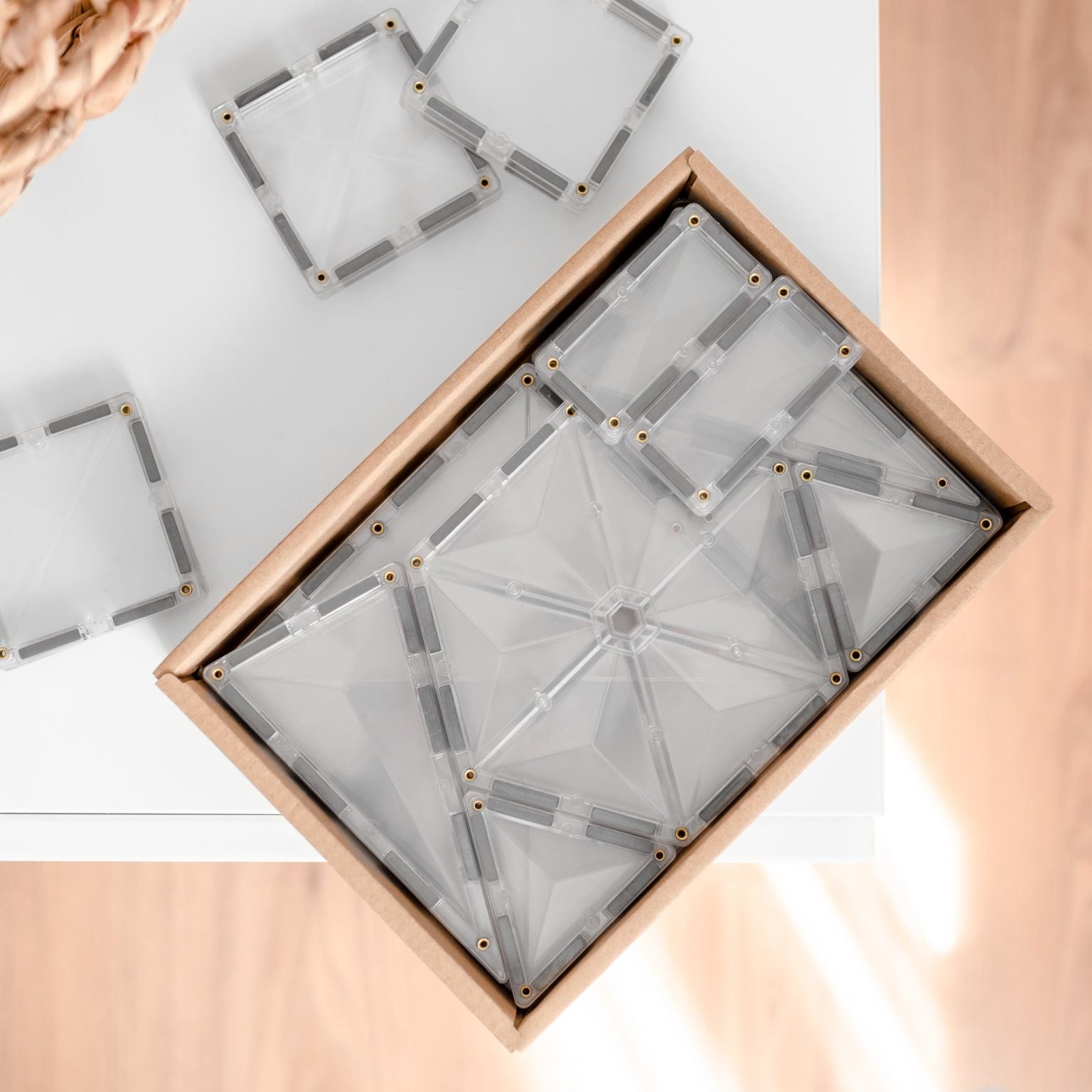 connetix magnetic tiles 34 piece clear pack