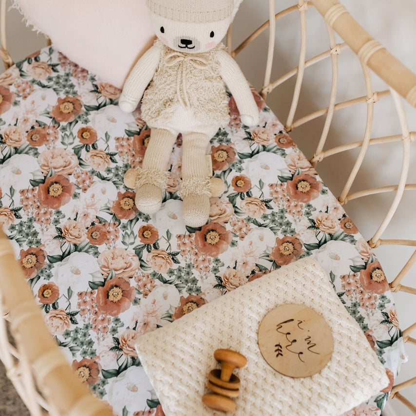 snuggle hunny kids bassinet sheet in florence