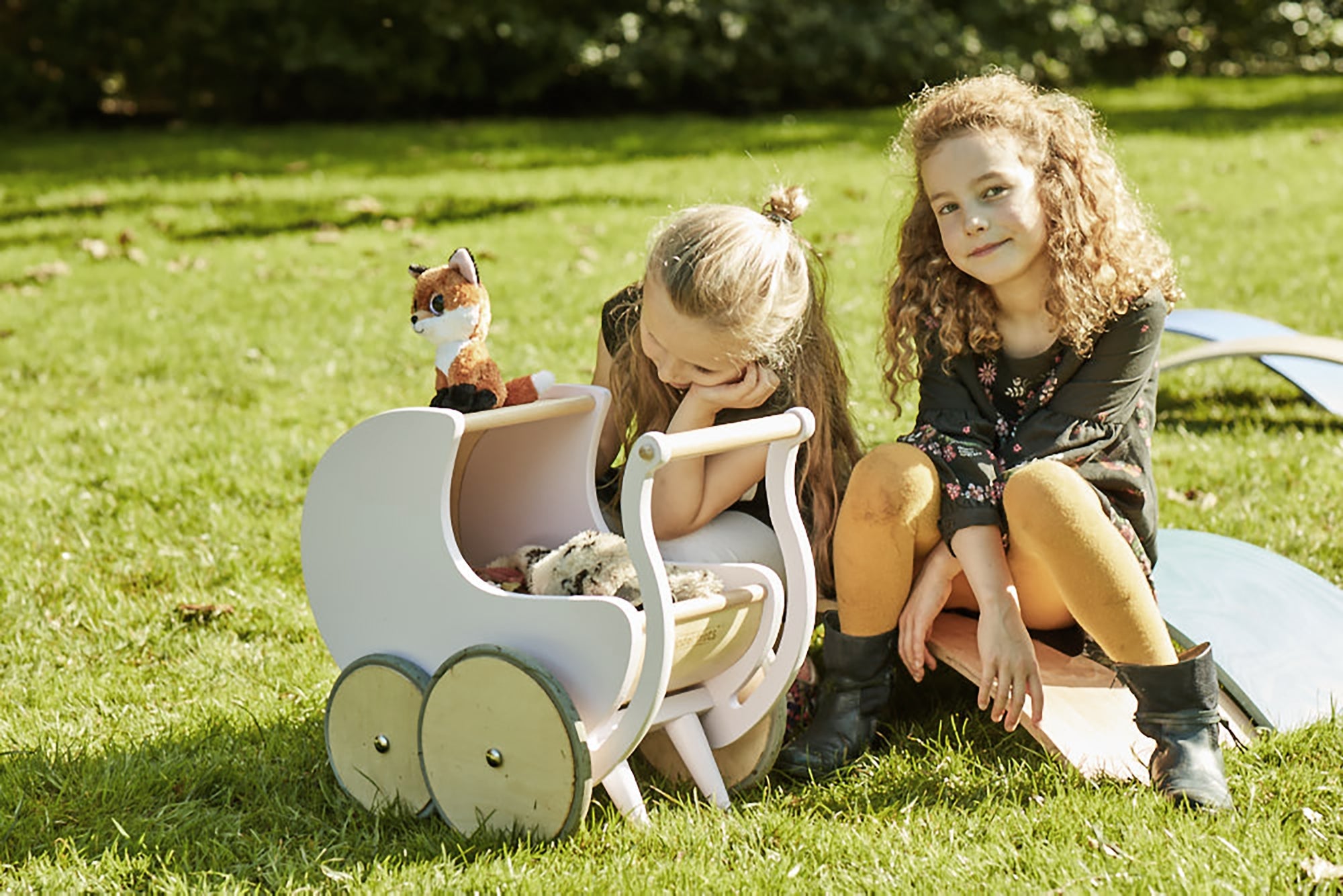 kinderfeets wooden pram in white