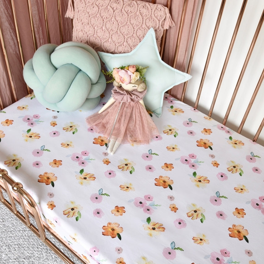 snuggle hunny kids fitted cot sheet in poppy pattern