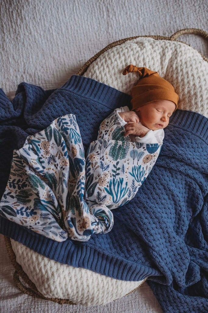 snuggle hunny kids organic cotton muslin wrap in arizona print