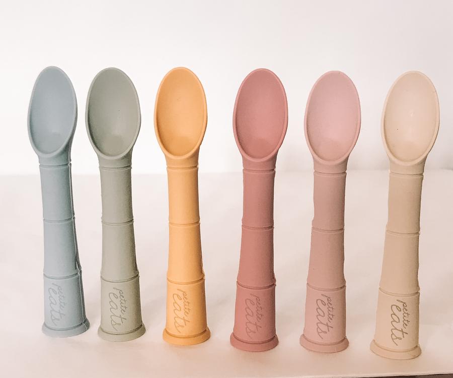 petite eats silicone spoon set in sand